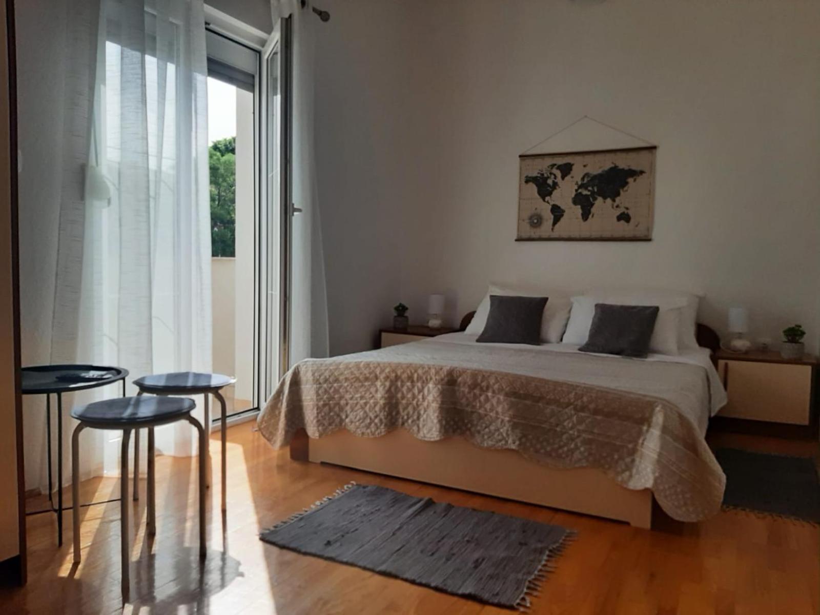 Apartments Luna Свети-Филип-и-Яков Экстерьер фото